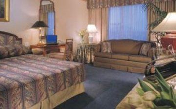 Hotel Renaissance Downtown 4*