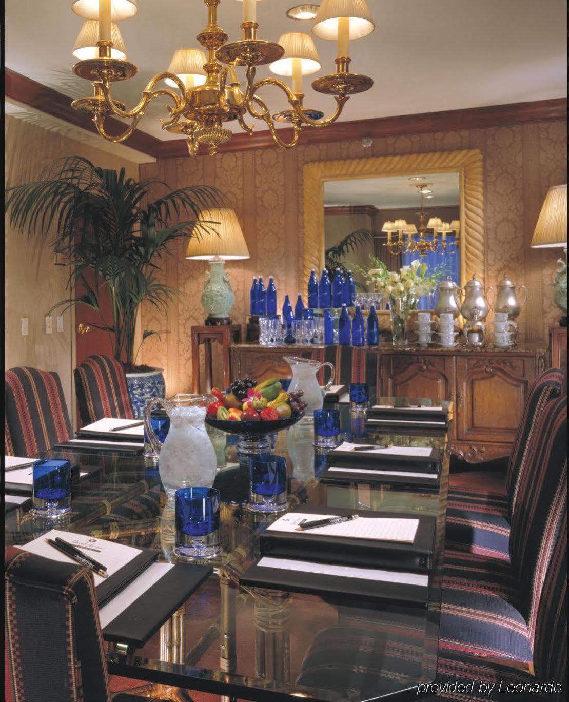 Hotel Renaissance Downtown
