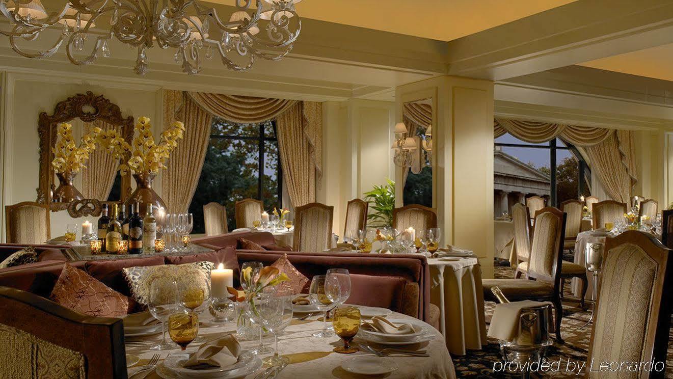 Renaissance Downtown Hotel 4*